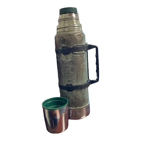 Vintage Aladdin Stanley Thermos - Picture 2 of 9